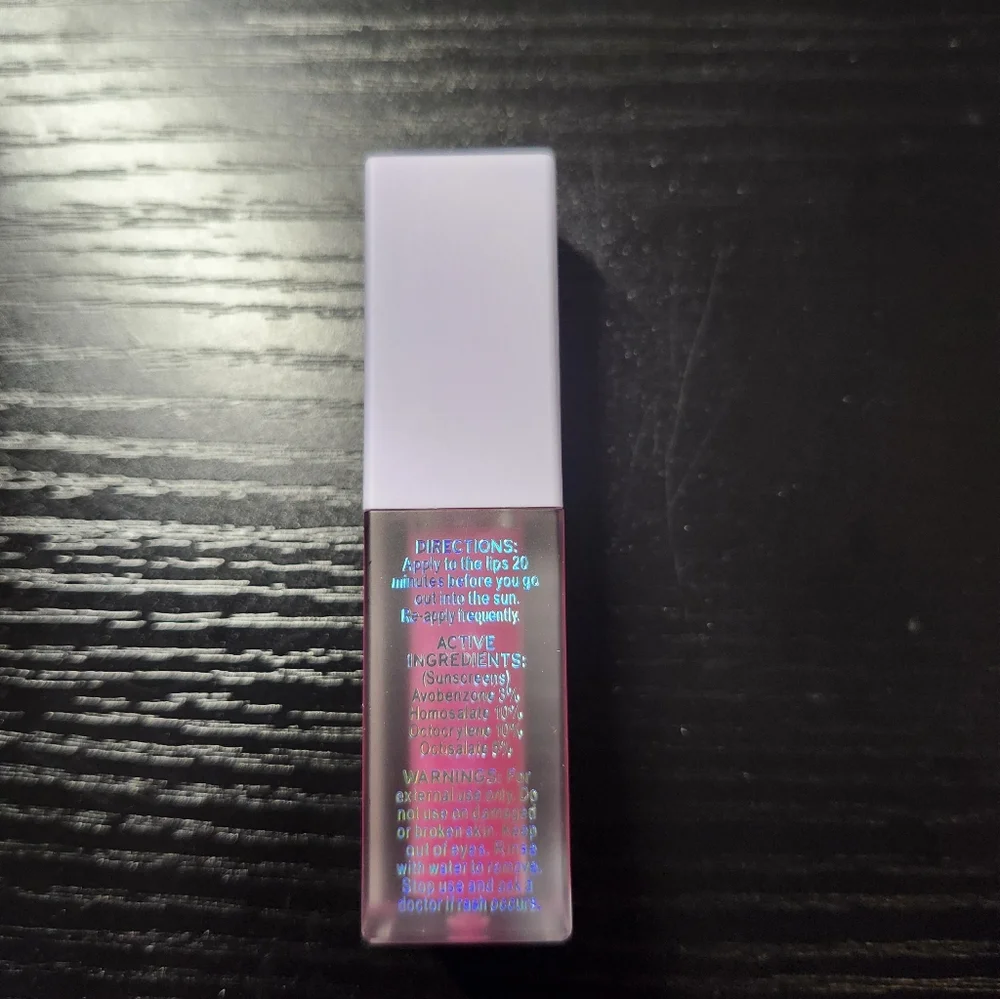 Naked Sundays SPF50 Glow + Go Lip Oil, Watermelon flavor NIB